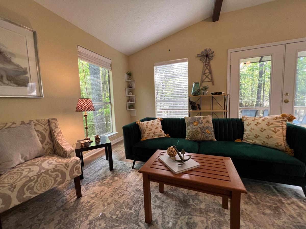 2 Bdrm Treehouse Hideout- Lake Conroe With Boat Ramp 몽고메리 외부 사진